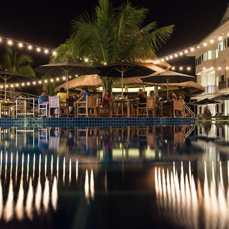 Cove Resort Palau 科罗尔村 外观 照片